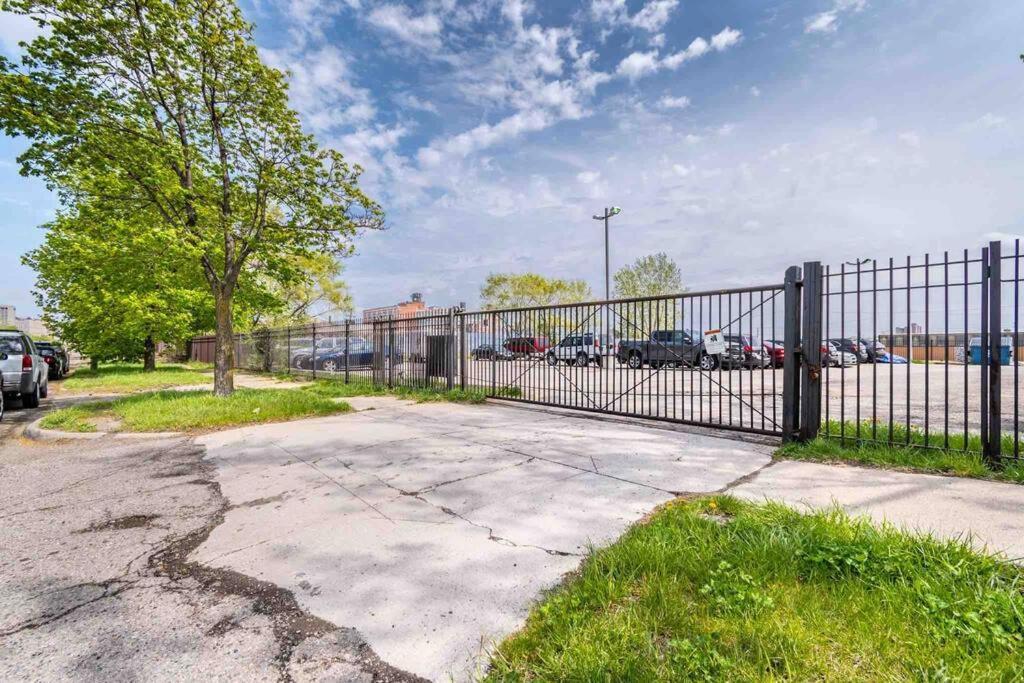 420 Friendly Boho Loft Downtown King Suite Free Parking Detroit Bagian luar foto